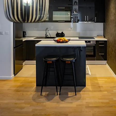 Deluxe Amila 모스타르